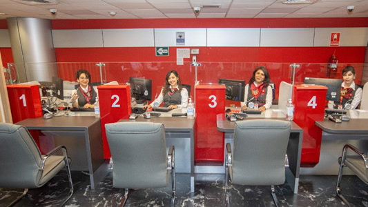 Banco de la nación mejora atención a adultos mayores en Arequipa